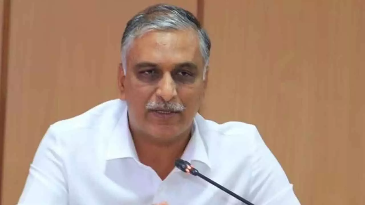 Harish Rao : ఇంటర్ విద్యను ప్రభుత్వం నిర్లక్ష్యం చేస్తుంది Harish Rao : ఇంటర్ విద్యను ప్రభుత్వం నిర్లక్ష్యం చేస్తుంది
