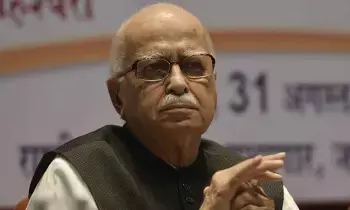 LK Advani : క్షీణించిన అద్వానీ ఆరోగ్యం.. ఎయిమ్స్లో చేరిక LK Advani : క్షీణించిన అద్వానీ ఆరోగ్యం.. ఎయిమ్స్లో చేరిక