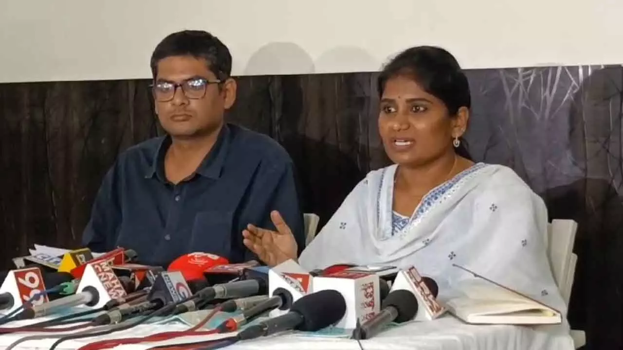 Shanti : డిపార్ట్మెంటల్ విషయాలే మాట్లాడాను.. ఆయనపై దుష్ప్రచారం అత్యంత దారుణం Shanti : డిపార్ట్మెంటల్ విషయాలే మాట్లాడాను.. ఆయనపై దుష్ప్రచారం అత్యంత దారుణం