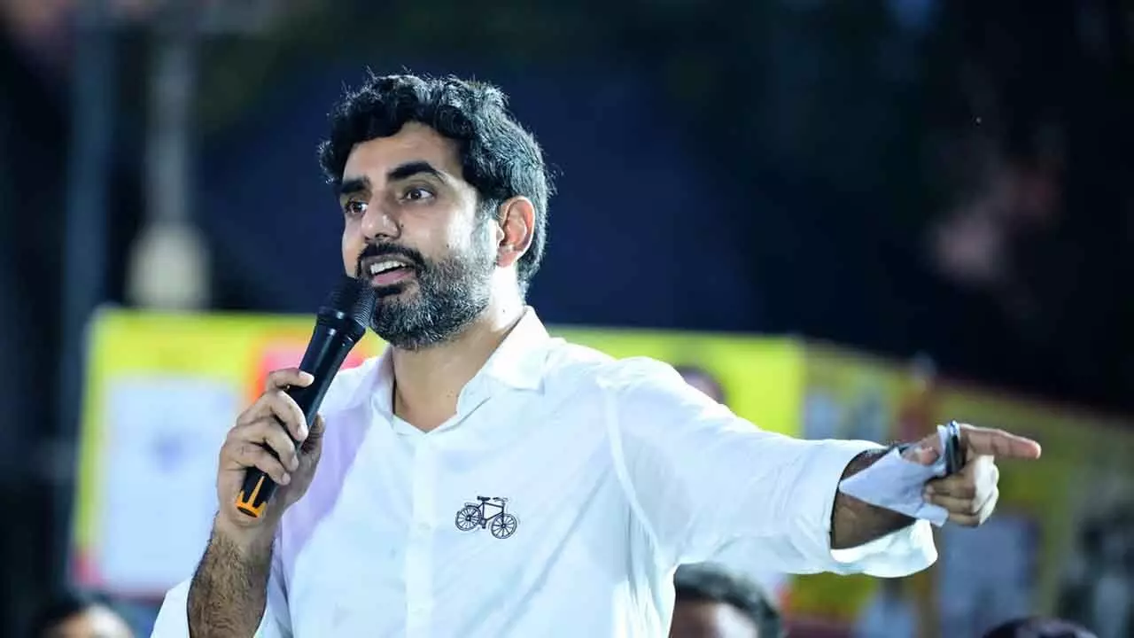Nara Lokesh : కర్నాటక ఉద్యోగ రిజర్వేషన్ బిల్లుపై NASSCOM అసంతృప్తి.. ఏపీకి రావాలని లోకేష్ ఆహ్వానం Nara Lokesh : కర్నాటక ఉద్యోగ రిజర్వేషన్ బిల్లుపై NASSCOM అసంతృప్తి.. ఏపీకి రావాలని లోకేష్ ఆహ్వానం