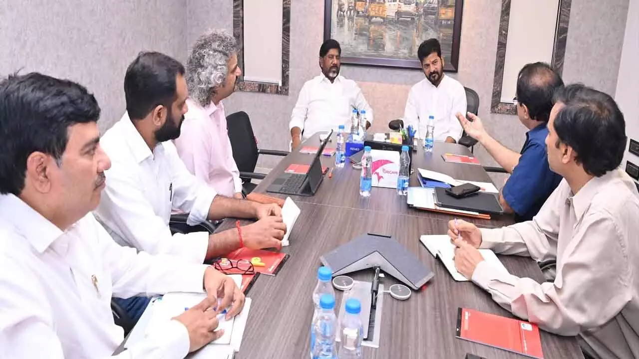CM Revanth Reddy : 3వ తరగతి వరకూ అంగన్ వాడీల్లోనే ప్లేస్కూల్ తరహా బోధన CM Revanth Reddy : 3వ తరగతి వరకూ అంగన్ వాడీల్లోనే ప్లేస్కూల్ తరహా బోధన