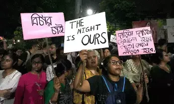 Doctor Murder Case :వారంతా నా కొడుకులు, కూతుళ్లు.. కుమార్తె హత్య కేసు నిరసనలపై తండ్రి ఏమన్నారంటే.. Doctor Murder Case :వారంతా నా కొడుకులు, కూతుళ్లు.. కుమార్తె హత్య కేసు నిరసనలపై తండ్రి ఏమన్నారంటే..