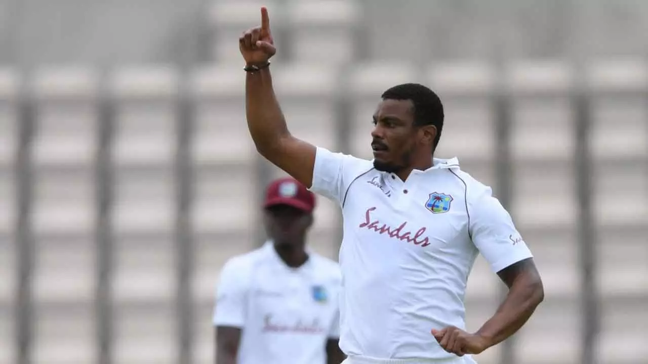 Shannon Gabriel : అంతర్జాతీయ క్రికెట్కు రిటైర్మెంట్ ప్రకటించిన విండీస్ ఫాస్ట్ బౌలర్ Shannon Gabriel : అంతర్జాతీయ క్రికెట్కు రిటైర్మెంట్ ప్రకటించిన విండీస్ ఫాస్ట్ బౌలర్