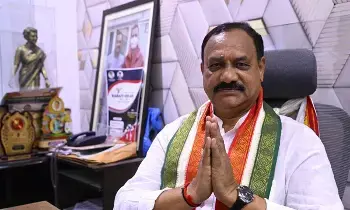New TPCC President Mahesh Kumar Goud : వారానికి ఇద్దరు మంత్రులు, నెలలో ఒకసారి సీఎం గాంధీ భవన్‌కు రావాలి