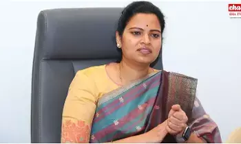 Vidadala Rajini PA Arrest : విడదల రజినిపై పోలీసులు దౌర్జన్యం..! Vidadala Rajini PA Arrest : విడదల రజినిపై పోలీసులు దౌర్జన్యం..!