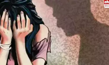 Doctor Sex: యువ వైద్యురాలిపై వైద్యుడు లైంగిక దాడి..! Doctor Sex: యువ వైద్యురాలిపై వైద్యుడు లైంగిక దాడి..!