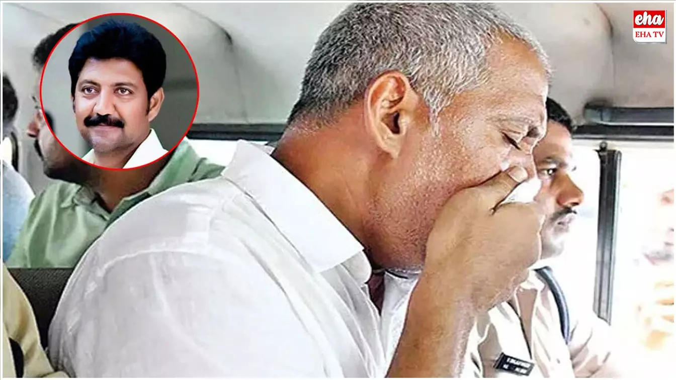 Vallabhaneni Vamsi Health Bulletin : వల్లభనేని వంశీకి తీవ్ర అస్వస్థత..ఆరోగ్యంపై క్లారిటీ..! Vallabhaneni Vamsi Health Bulletin : వల్లభనేని వంశీకి తీవ్ర అస్వస్థత..ఆరోగ్యంపై క్లారిటీ..!