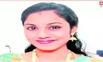 Tamil Nadu : ఐస్క్రీం కిందపడిందని అత్త మందలింపు.. తట్టుకోలేక కోడలు ఏం చేసిందంటే..! Tamil Nadu : ఐస్క్రీం కిందపడిందని అత్త మందలింపు.. తట్టుకోలేక కోడలు ఏం చేసిందంటే..!