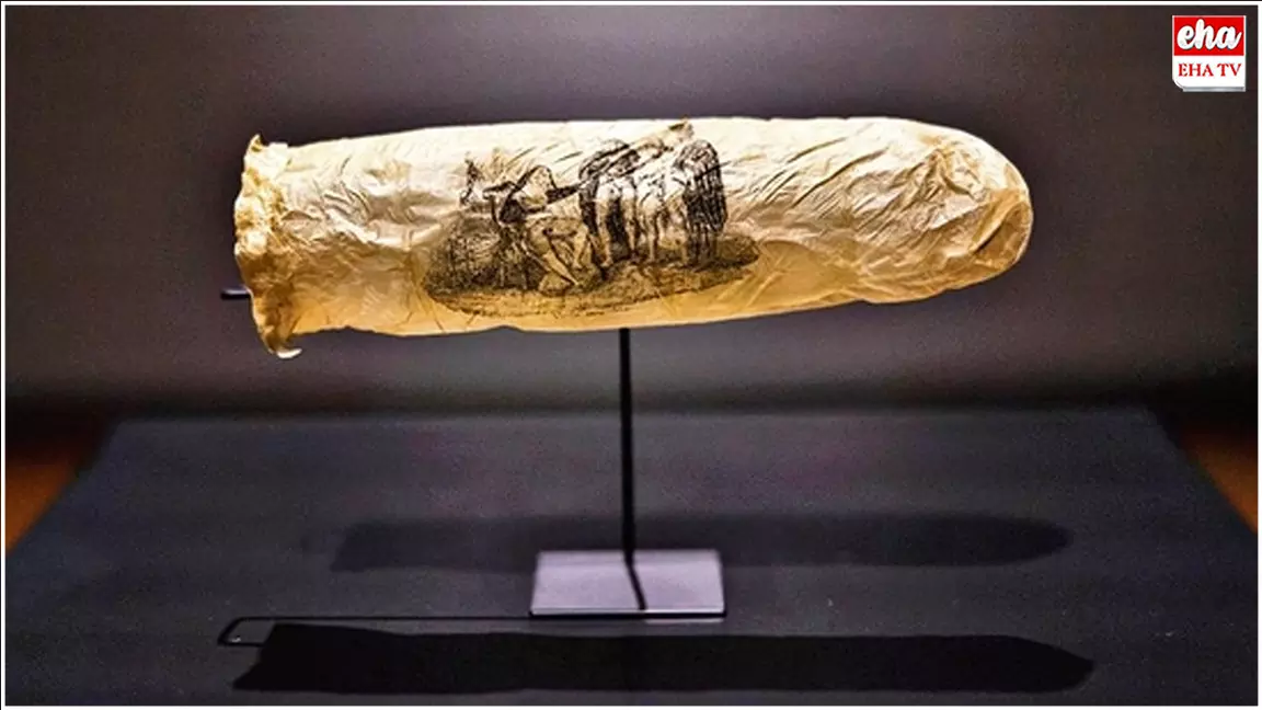 200-year-old condom : 200 ఏళ్ల నాటి కండోమ్.. దానిపై శృంగార బొమ్మలు..! 200-year-old condom : 200 ఏళ్ల నాటి కండోమ్.. దానిపై శృంగార బొమ్మలు..!