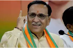 Vijay Rupani : గుజరాత్ మాజీ సీఎం విజయ్ రూపానీ నేపథ్యం ఏంటంటే...! Vijay Rupani : గుజరాత్ మాజీ సీఎం విజయ్ రూపానీ నేపథ్యం ఏంటంటే...!