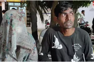Uttar Pradesh : ప్రియుడితో అడ్డంగా దొరికిన భార్య.. ఆమె ముక్కును కొరికిన భర్త..! Uttar Pradesh : ప్రియుడితో అడ్డంగా దొరికిన భార్య.. ఆమె ముక్కును కొరికిన భర్త..!