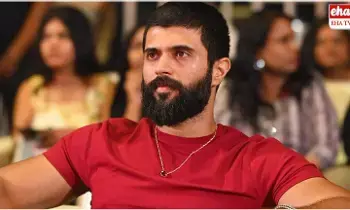 Vijay Deverakonda : హీరో విజయ్ దేవరకొండపై అట్రాసిటీ కేసు..! Vijay Deverakonda : హీరో విజయ్ దేవరకొండపై అట్రాసిటీ కేసు..!