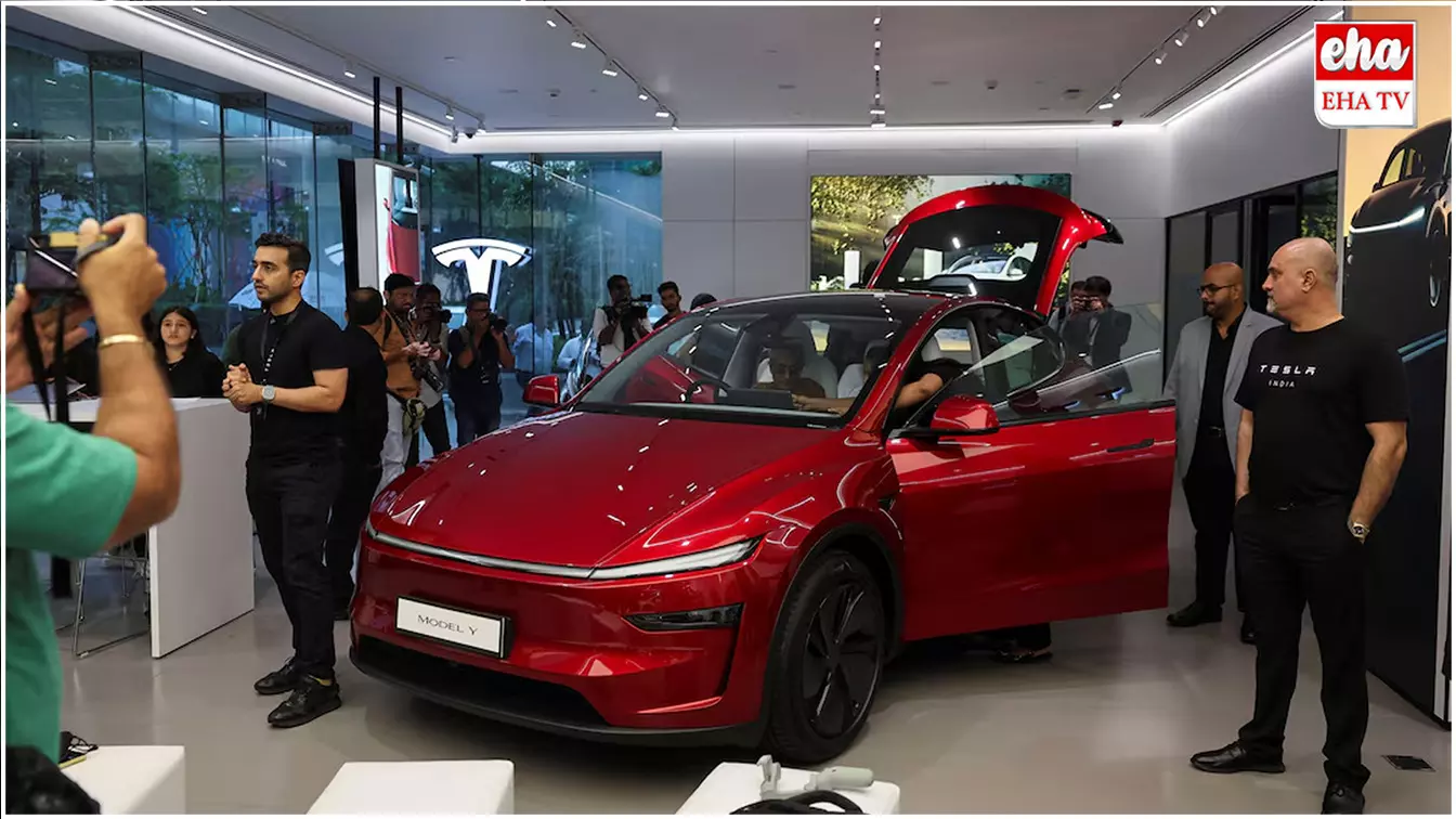 Tesla Cars In India : భారత్లోకి టెస్లా.. కానీ సెల్ఫ్ డ్రైవింగ్ కార్లు కాదు! Tesla Cars In India : భారత్లోకి టెస్లా.. కానీ సెల్ఫ్ డ్రైవింగ్ కార్లు కాదు!