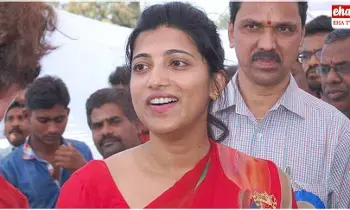 IAS Amrapali Reddy :  అమ్రపాలిరెడ్డి.. నిరంతరం వార్తల్లో నిలిచే వ్యక్తి.. తెలంగాణకు కేటాయించినా ఇంకా ఏపీలోనే..