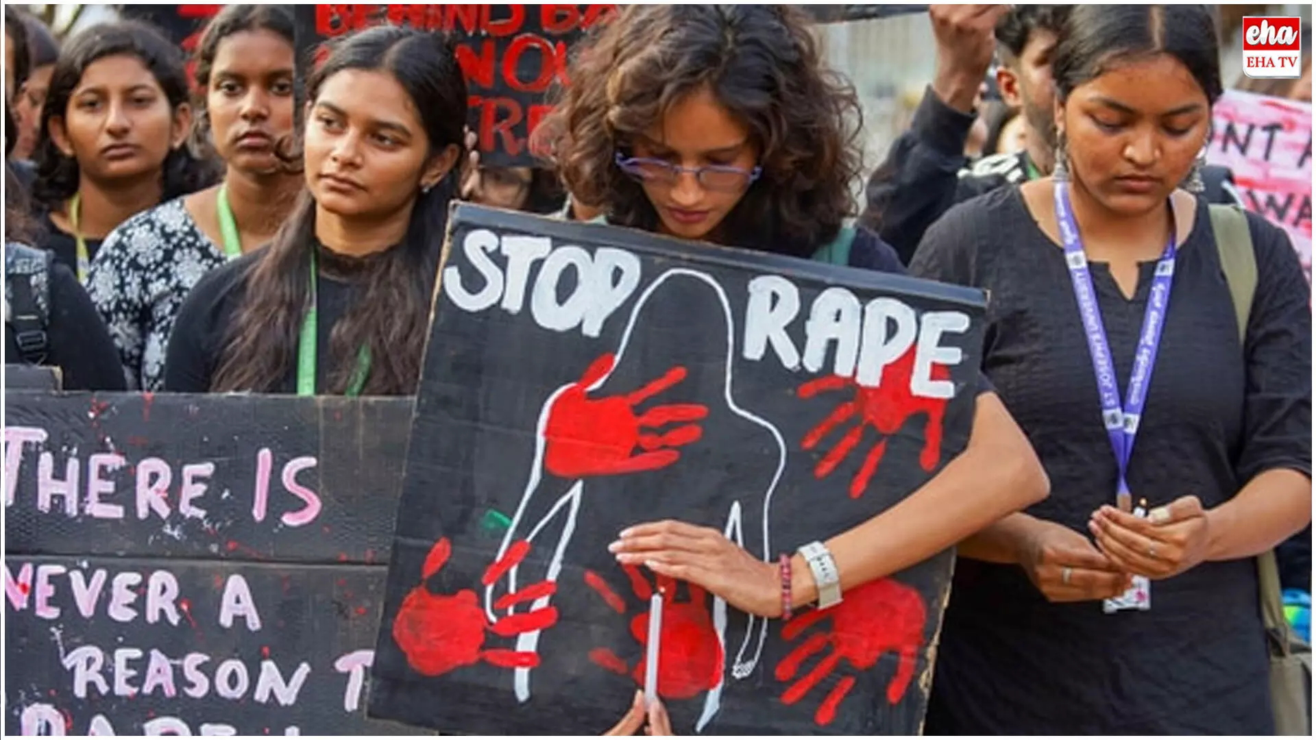 Medical Student Raped in Bengal : బెంగాల్లో మరో వైద్యవిద్యార్థినిపై అత్యాచారం Medical Student Raped in Bengal : బెంగాల్లో మరో వైద్యవిద్యార్థినిపై అత్యాచారం