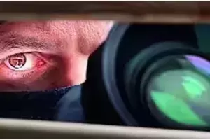 Hidden Camera In Hostel Washroom :  బాత్‌రూంలో రహస్య కెమెరాలు.. మహిళల చిత్రాలు ప్రియుడికి పంపిన ప్రియురాలు..!