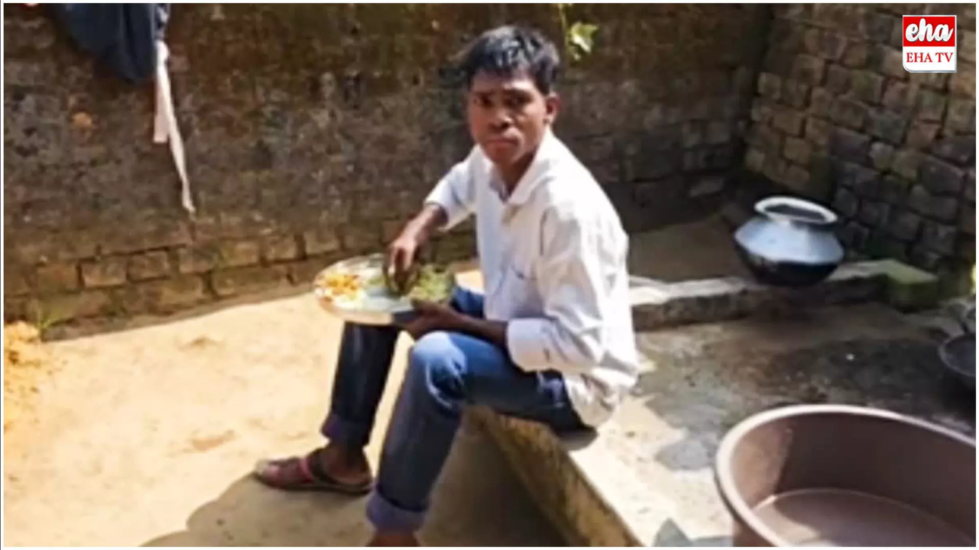 Chhathigaht News  : కొడుకు అంత్యక్రియలు చేశారు.. ఇంటికొచ్చేసరికి క్షేమంగా కనిపించాడు..!