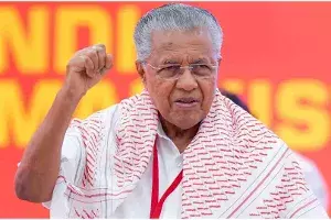 Kerala CM Pinarayi Vijayan : కేరళ సీఎం విజయన్‌కు ఈడీ నోటీసులు..!