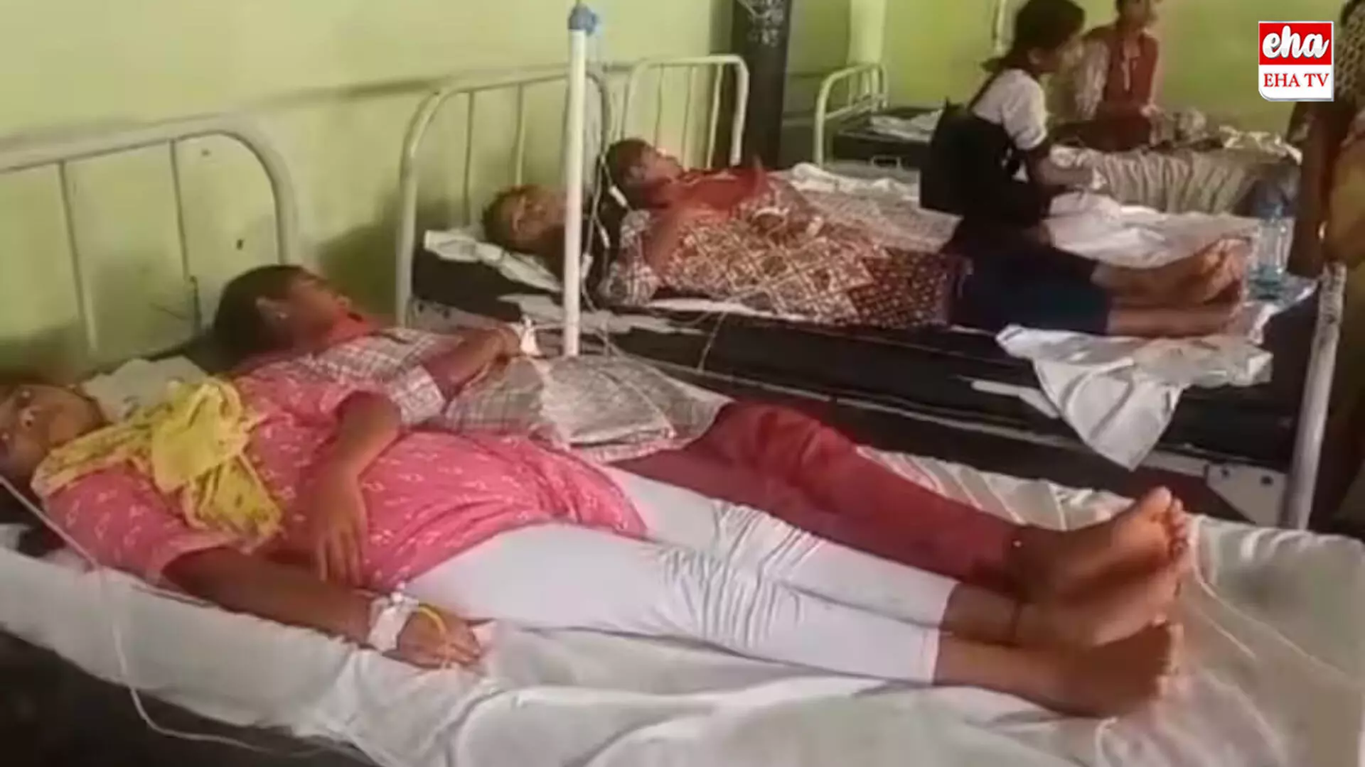 Food Poisoning in Telangana : తెలంగాణలో నిన్న ఒక్క రోజే ఫుడ్ పాయిజన్, 67 మంది విద్యార్థులకు అస్వస్థత Food Poisoning in Telangana : తెలంగాణలో నిన్న ఒక్క రోజే ఫుడ్ పాయిజన్, 67 మంది విద్యార్థులకు అస్వస్థత