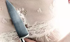 Pennis Cut by Lover: న్యూఇయర్ వేడుకల కోసం ప్రియుడిని పిలిచింది.. ప్యాంట్ విప్పమని చెప్పి పెన్నిస్ను కోసేసింది..! అసలు ఏం జరిగిందంటే..! Pennis Cut by Lover: న్యూఇయర్ వేడుకల కోసం ప్రియుడిని పిలిచింది.. ప్యాంట్ విప్పమని చెప్పి పెన్నిస్ను కోసేసింది..! అసలు ఏం జరిగిందంటే..!