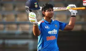 Vaibhav Suryavmashi: 6,6,6,6,6,6,6,6,6,6: దక్షిణాఫ్రికా బౌలర్లను చీల్చి చెండాడిన వైభవ్‌ సూర్యవంశీ..!