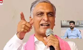 Harish fires back at Revanth! ఆంధ్రోళ్ల బూట్లు తుడిచే నీకు కేసీఆర్‌ గురించి ఏం తెలుసు..? హౌలా మాటలు బంద్‌ చేయ్‌: రేవంత్‌పై హరీష్‌ఫైర్..!