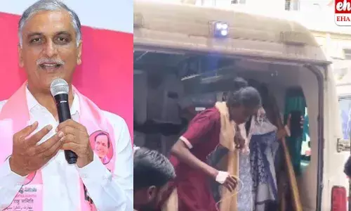 HarishRao Fires on Revanth Sarkar: హార్వర్డ్‌లో రేవంత్‌ కాస్ట్‌లీ క్లాస్‌లు..! గురుకుల విద్యార్థులకు పాము కాట్లు: హరీష్‌రావు