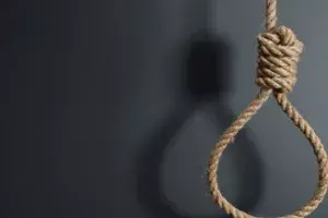 Boy commits suicide: ప్రియురాలితో వీడియో కాల్‌ చేసి.. లైవ్‌లో బాలుడు ఆత్మహత్య..!