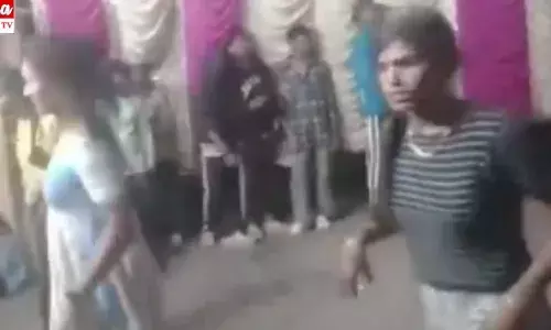 Nude Dance: ఛీ, ఛీ..! పదో తరగతి ఫేర్‌వెల్‌ పార్టీలో అశ్లీల నృత్యాలా..! చూస్తే షాక్ తింటారు..!