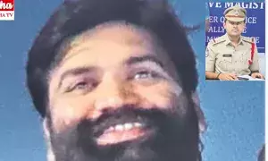 Man absconded : ATMలో పెట్టే డబ్బు ట్రంక్‌ పెట్టెతో పరారీ..! ప్రియురాలికి వీడియో కాల్..! రోజుకో రూ.2 లక్షలతో జల్సాలు..!