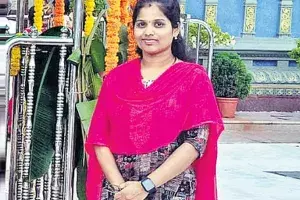 four jobs: ఒకే దెబ్బకు నాలుగు ఉద్యోగాలు కొట్టిన మహిళ..!